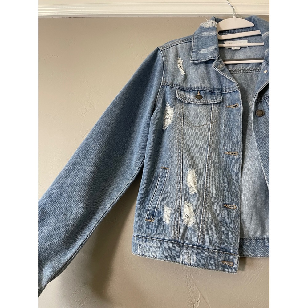 Cisono Distressed Denim Jacket Womens Small Medium Wash Trucker Jean Jacket - Picture 11 of 11